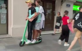 Un locuitor al Capitalei a achitat 6.150 de lei pentru o plimbare cu trotineta. Ce spune poliția